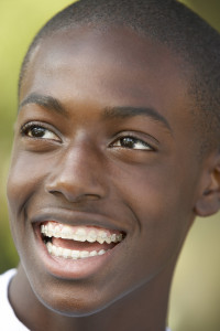 black_boy_smiling_4547456_xxl